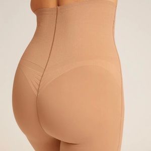 Knix High Rise Shaper Short